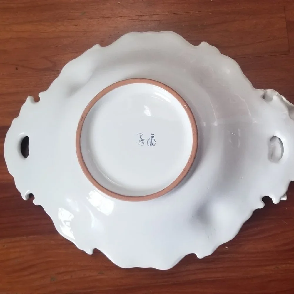 RARE LG IBORBONE ITALY WHITE LEMON FLORAL SERVING DISH SALAD CENTERPIECE BOWL
